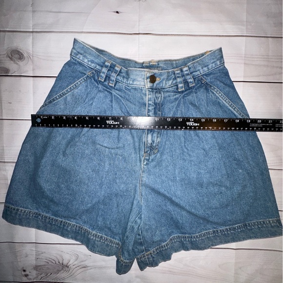 Vintage Liz Wear High Waisted Denim Shorts Size 10 Summer  Casual Wear Rare Find - Picture 7 of 8